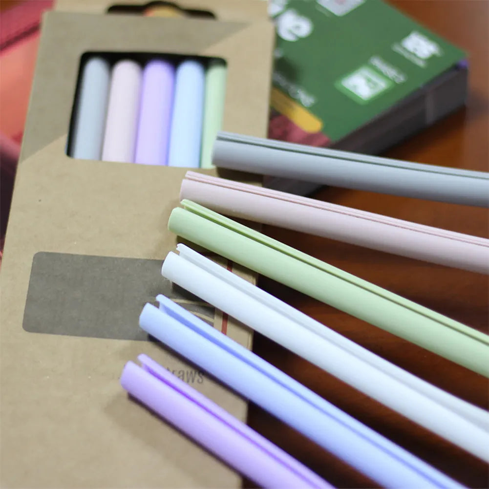 Silicone Snap Straws - Reusable + Eco-Friendly 6PC Set